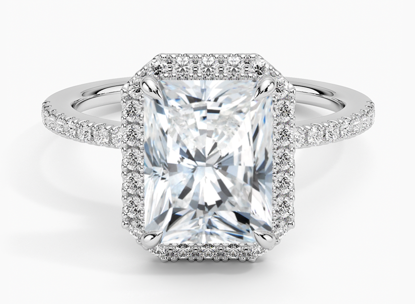 How Big is Jennifer Pedranti's Engagement Ring?